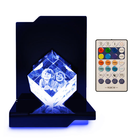 Socle lumineux Leds Maestro avec télécommande, idéal pour sublimer un bloc de verre gravé en 3D.